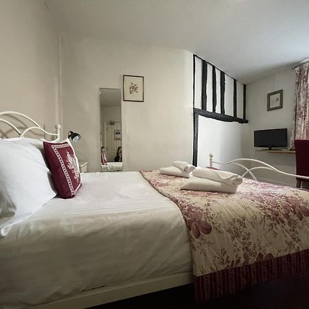 White Hart Hotel 위벨리스콤 객실 사진