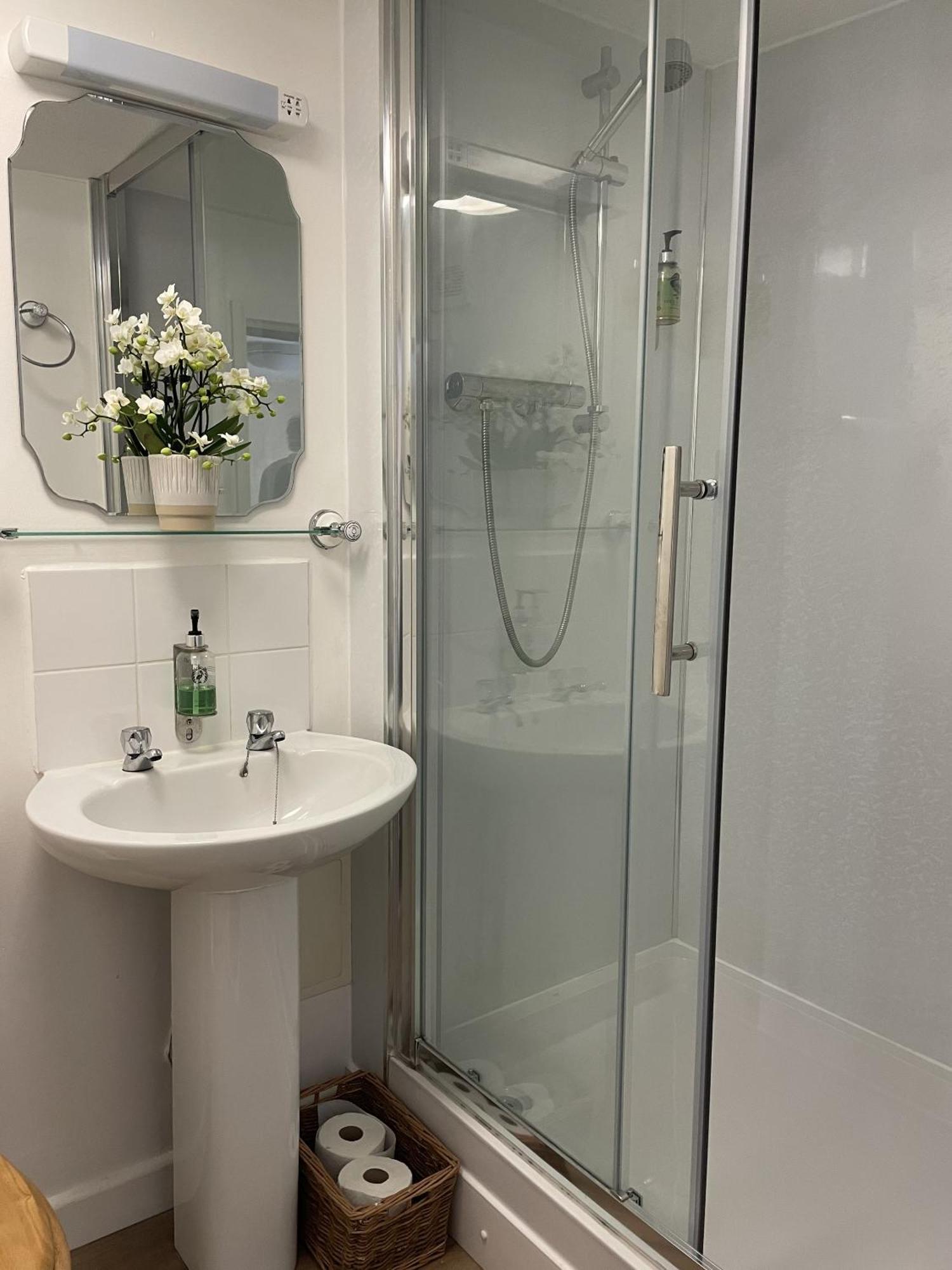 White Hart Hotel 위벨리스콤 객실 사진
